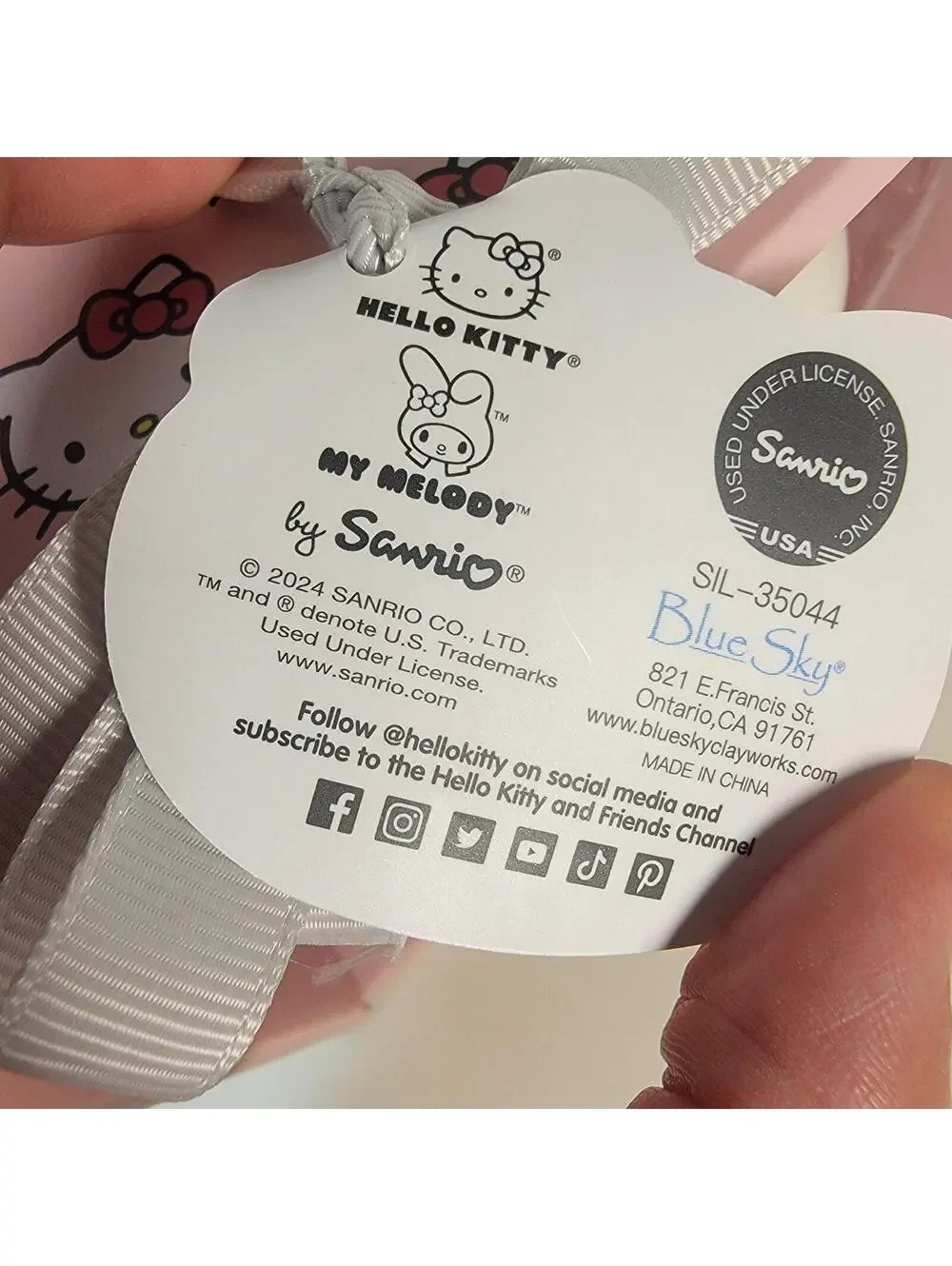 Sanrio and friends Hello Kitty salt and pepper shaker